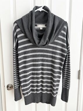 Kaisely Gray & Light Gray Striped Cowl Neck Sweater